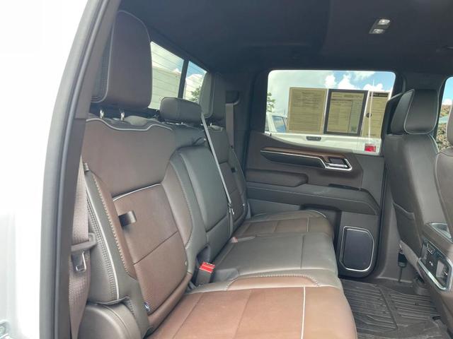 Photo of 2023 White Frost Tri-Coat GMC Sierra 1500