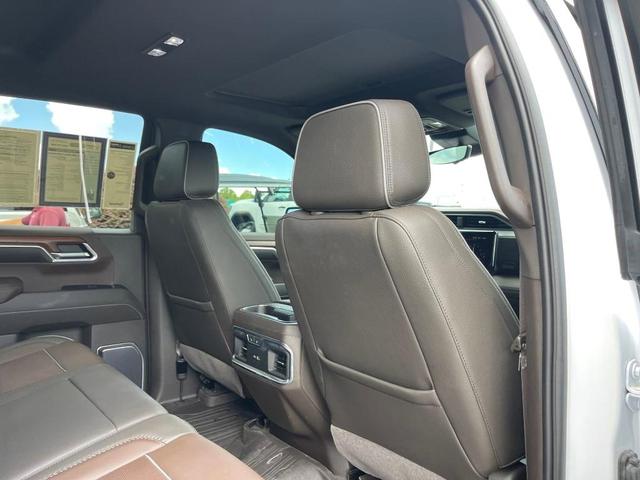 Photo of 2023 White Frost Tri-Coat GMC Sierra 1500