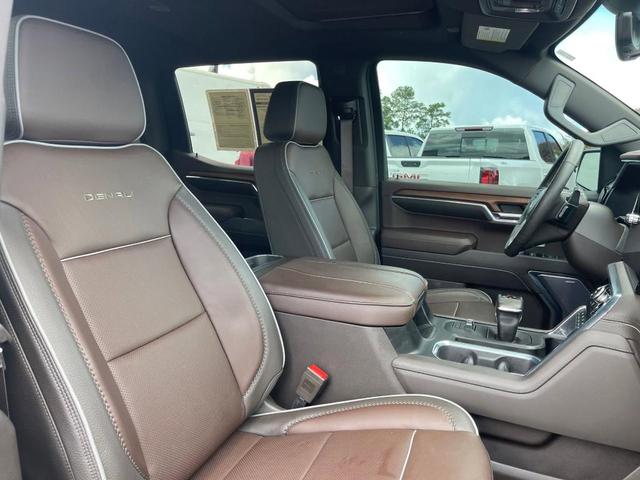 Photo of 2023 White Frost Tri-Coat GMC Sierra 1500