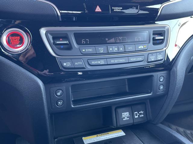 Photo of 2023 Sonic Gray Pearl Honda Passport