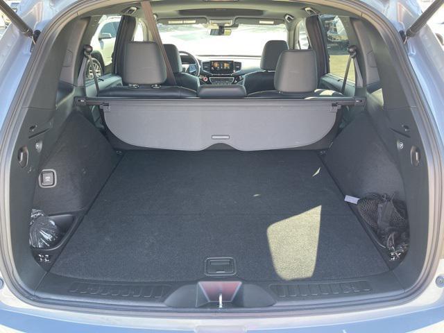 Photo of 2023 Sonic Gray Pearl Honda Passport