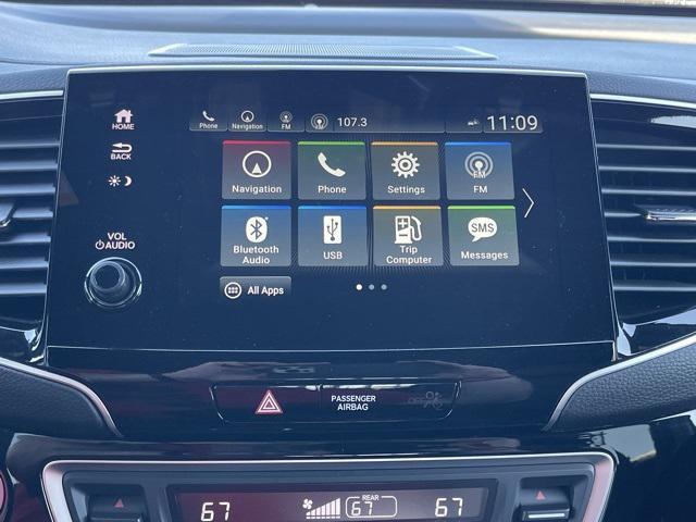 Photo of 2023 Sonic Gray Pearl Honda Passport