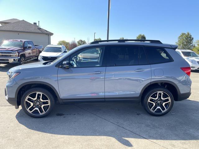 Photo of 2023 Sonic Gray Pearl Honda Passport
