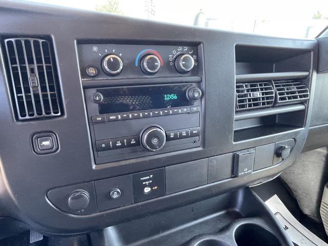 Photo of 2024 Summit White GMC Savana 2500