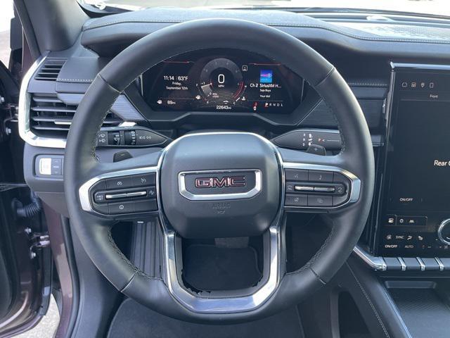 Photo of 2025 Crystal Metallic GMC Acadia