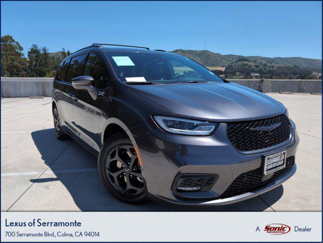 2022 Chrysler Pacifica Hybrid