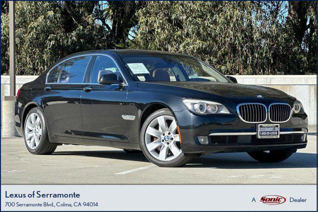 2012 BMW 750