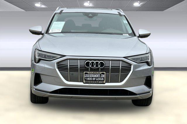 Photo of 2023 Florett Silver Metallic Audi e-tron
