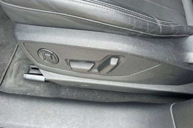 Photo of 2023 Florett Silver Metallic Audi e-tron