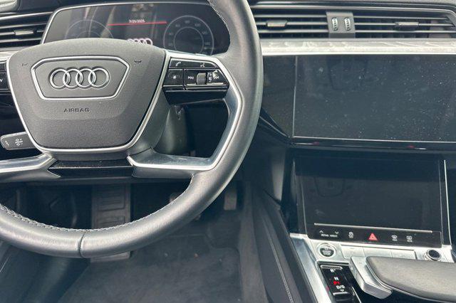 Photo of 2023 Florett Silver Metallic Audi e-tron
