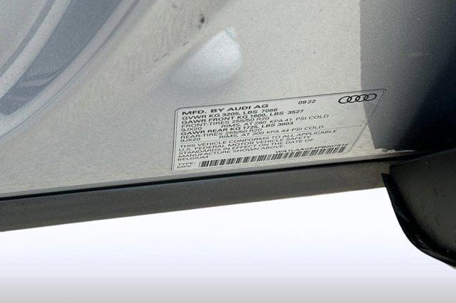 Photo of 2023 Florett Silver Metallic Audi e-tron