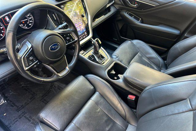 Photo of 2021 Ice Silver Metallic Subaru Outback