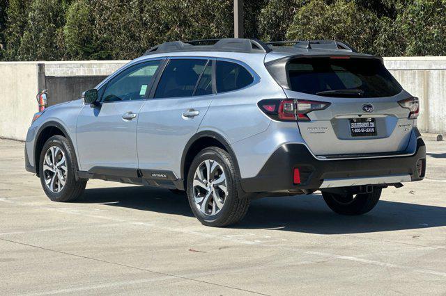Photo of 2021 Ice Silver Metallic Subaru Outback