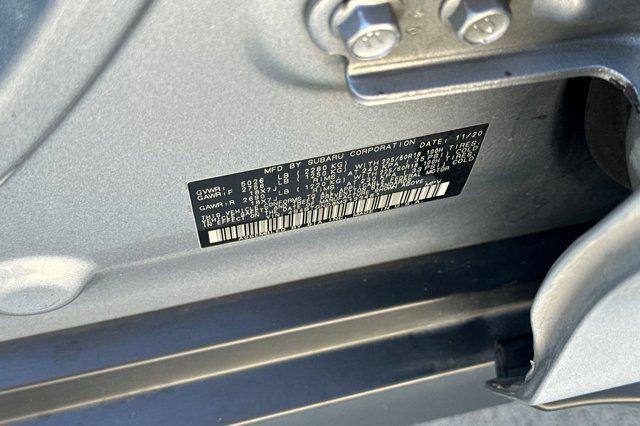 Photo of 2021 Ice Silver Metallic Subaru Outback
