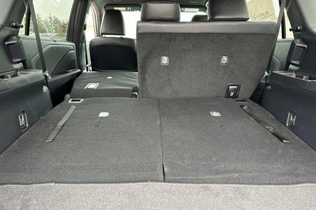 Photo of 2025 Wind Chill Pearl Lexus TX 350