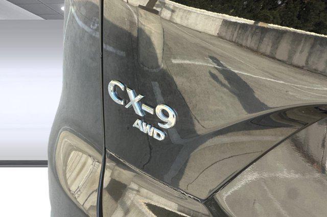 Photo of 2023 Jet Black Mica Mazda CX-9