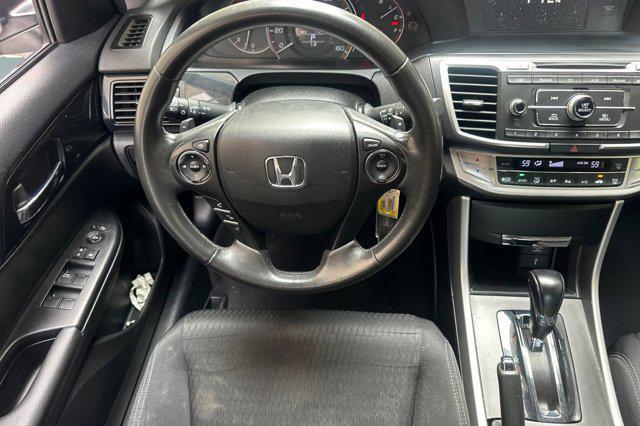 Photo of 2014 White Orchid Pearl Honda Accord