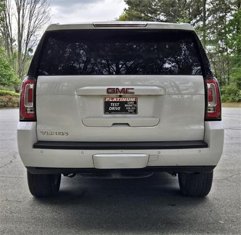 Photo of 2020 Summit White GMC Yukon
