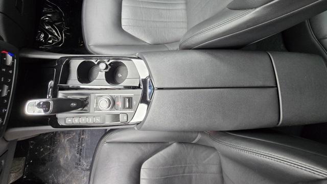 Photo of 2019 Bianco Maserati Levante