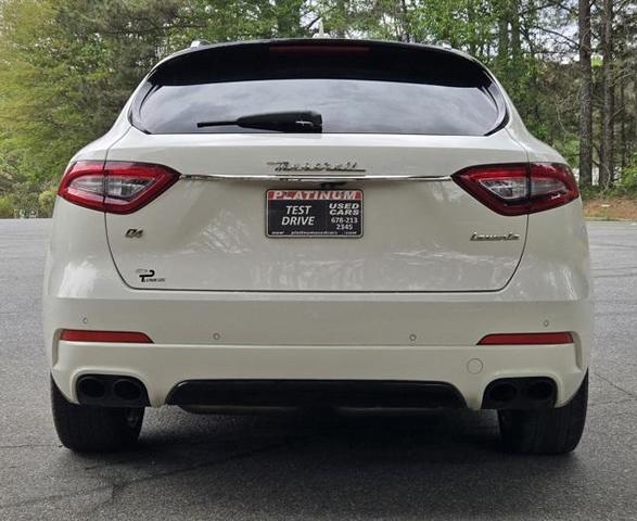 Photo of 2019 Bianco Maserati Levante