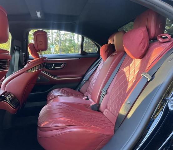 Photo of 2021 Black Mercedes-Benz S-Class
