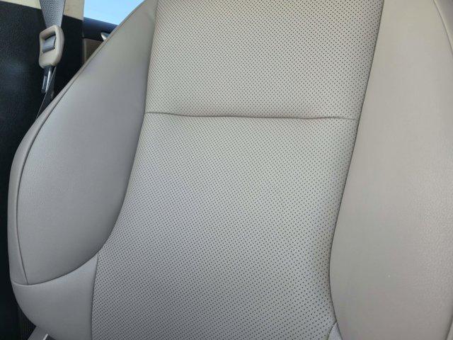 Photo of 2023 Eminent White Pearl Lexus GX 460