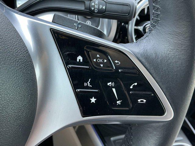 Photo of 2024 Polar White Mercedes-Benz GLB 250