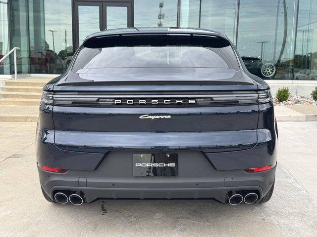 Photo of 2025 Blue Porsche Cayenne