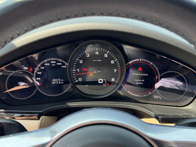 Photo of 2023 White Porsche Cayenne