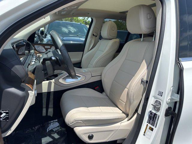 Photo of 2020 Polar White Mercedes-Benz GLE 350