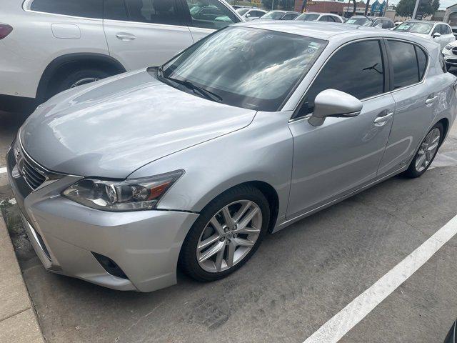 Photo of 2016 Silver Lining Metallic Lexus CT 200h