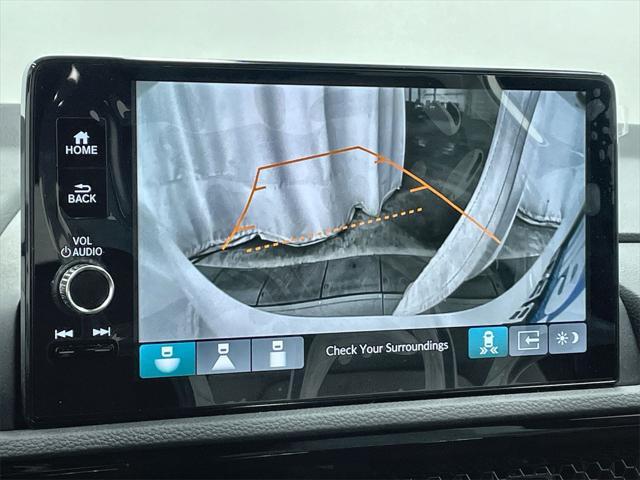 Photo of 2025 Platinum White Pearl Honda CR-V Hybrid