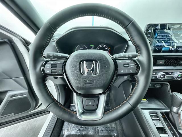Photo of 2025 Platinum White Pearl Honda CR-V Hybrid