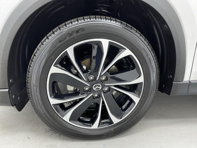 Photo of 2023 Rhodium White Metallic Mazda CX-5