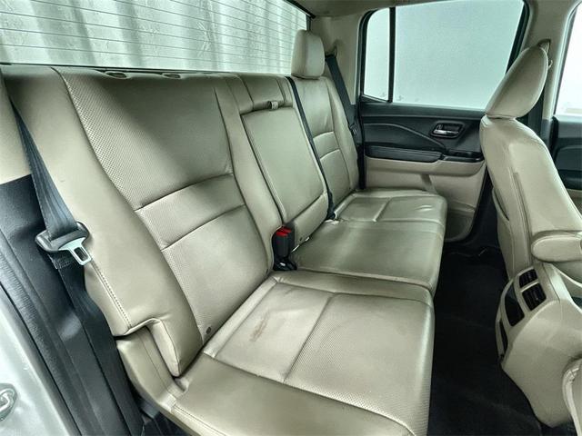 Photo of 2018 White Diamond Pearl Honda Ridgeline