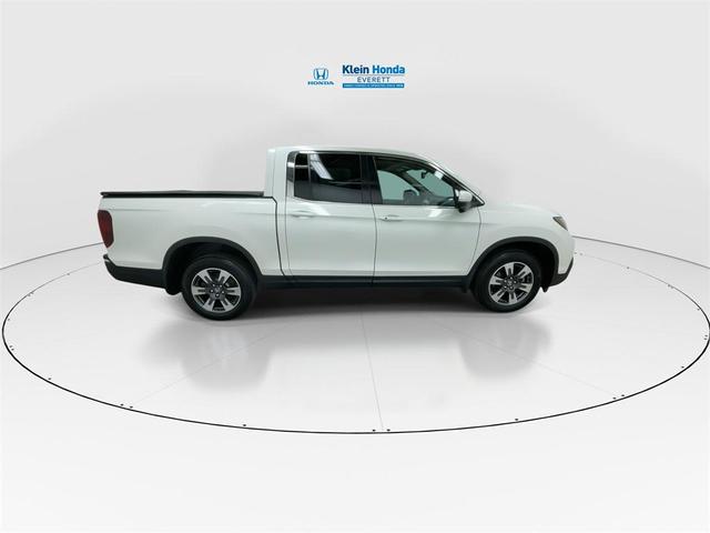 Photo of 2018 White Diamond Pearl Honda Ridgeline