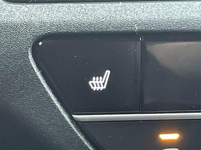 Photo of 2026 Urban Gray Pearl Honda CR-V Hybrid