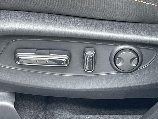 Photo of 2026 Urban Gray Pearl Honda CR-V Hybrid