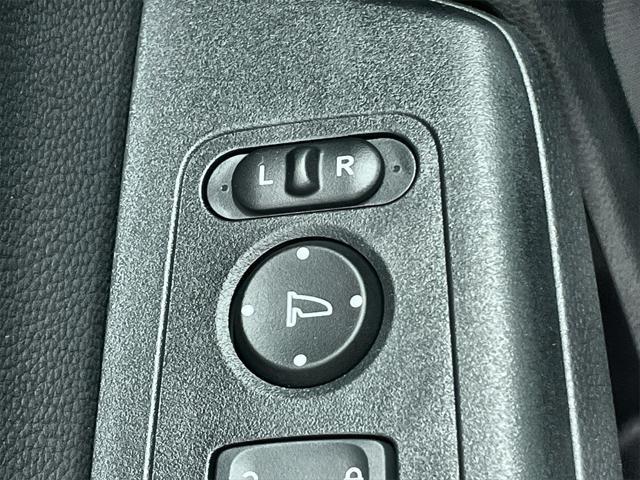 Photo of 2025 Radiant Red Metallic Honda CR-V Hybrid