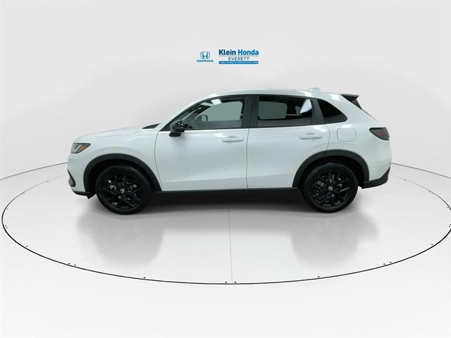Photo of 2025 Platinum White Pearl Honda HR-V