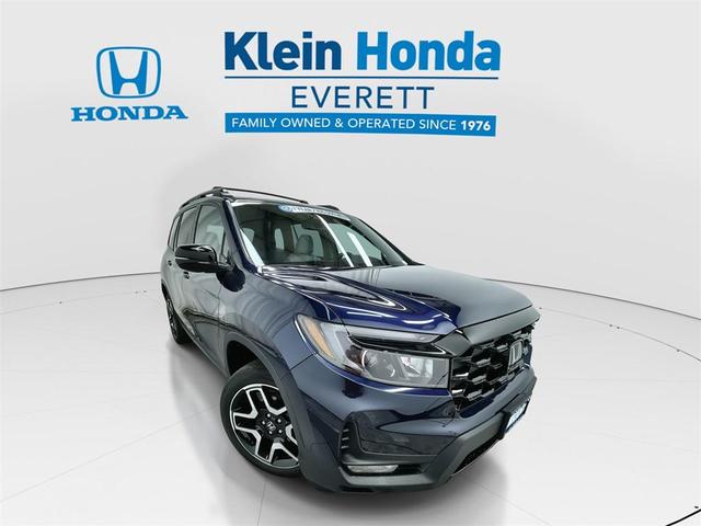 Photo of 2023 Blue Honda Passport