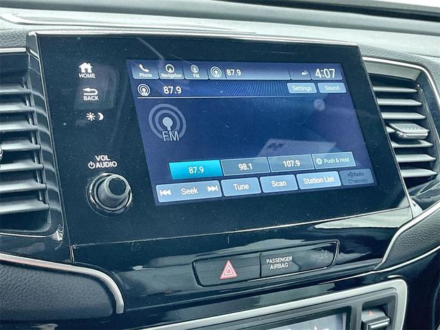 Photo of 2023 Blue Honda Passport