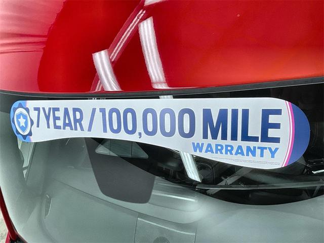 Photo of 2025 Milano Red Honda HR-V