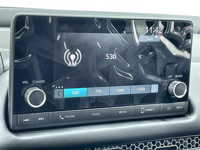 Photo of 2025 Milano Red Honda HR-V