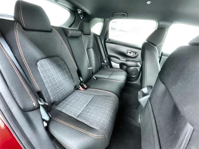 Photo of 2025 Milano Red Honda HR-V