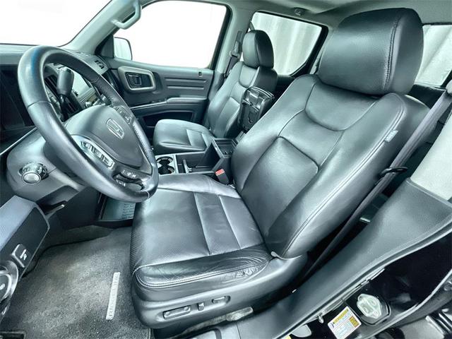 Photo of 2010 Black Honda Ridgeline
