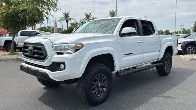 Photo of 2022 White Toyota Tacoma