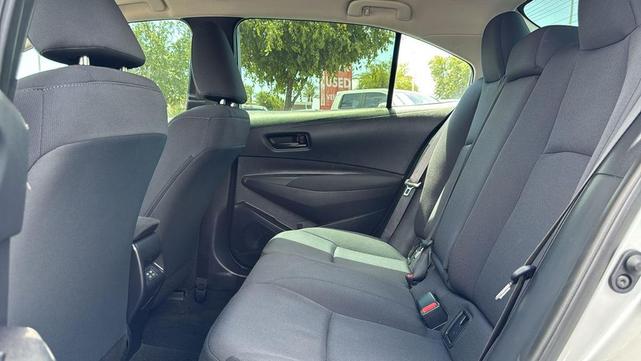 Photo of 2024 Classic Silver Metallic Toyota Corolla