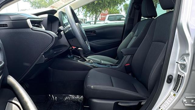 Photo of 2024 Classic Silver Metallic Toyota Corolla