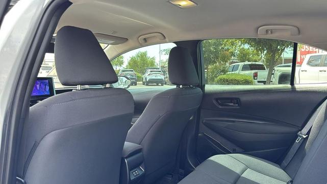 Photo of 2024 Classic Silver Metallic Toyota Corolla